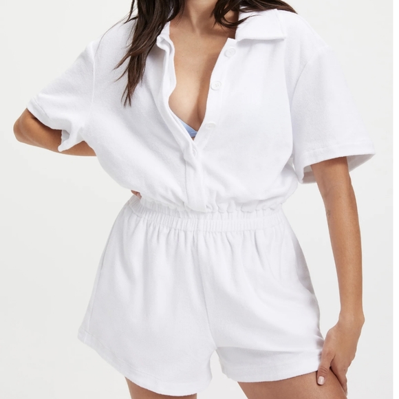 Good American Terry Romper Sz 2. Pre-owned Condition. Items  has some stains and - Picture 2 of 9